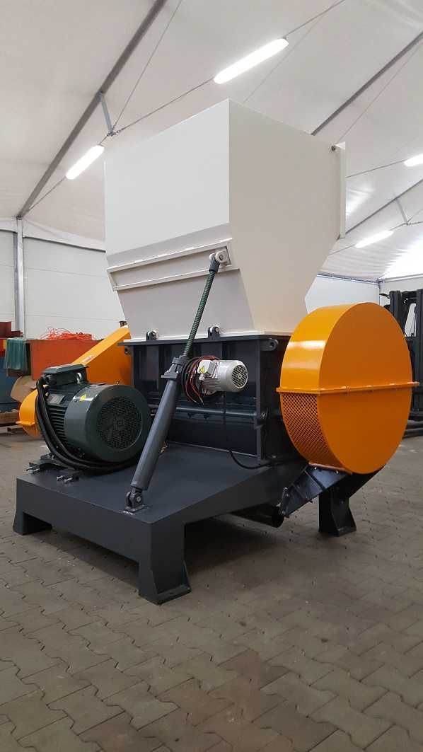 Młyn rozdrabniacz granulator rotor dl 1200mm 75kw 5 rzędowy nowy