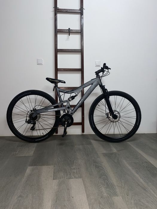 Bicicleta moma bikes