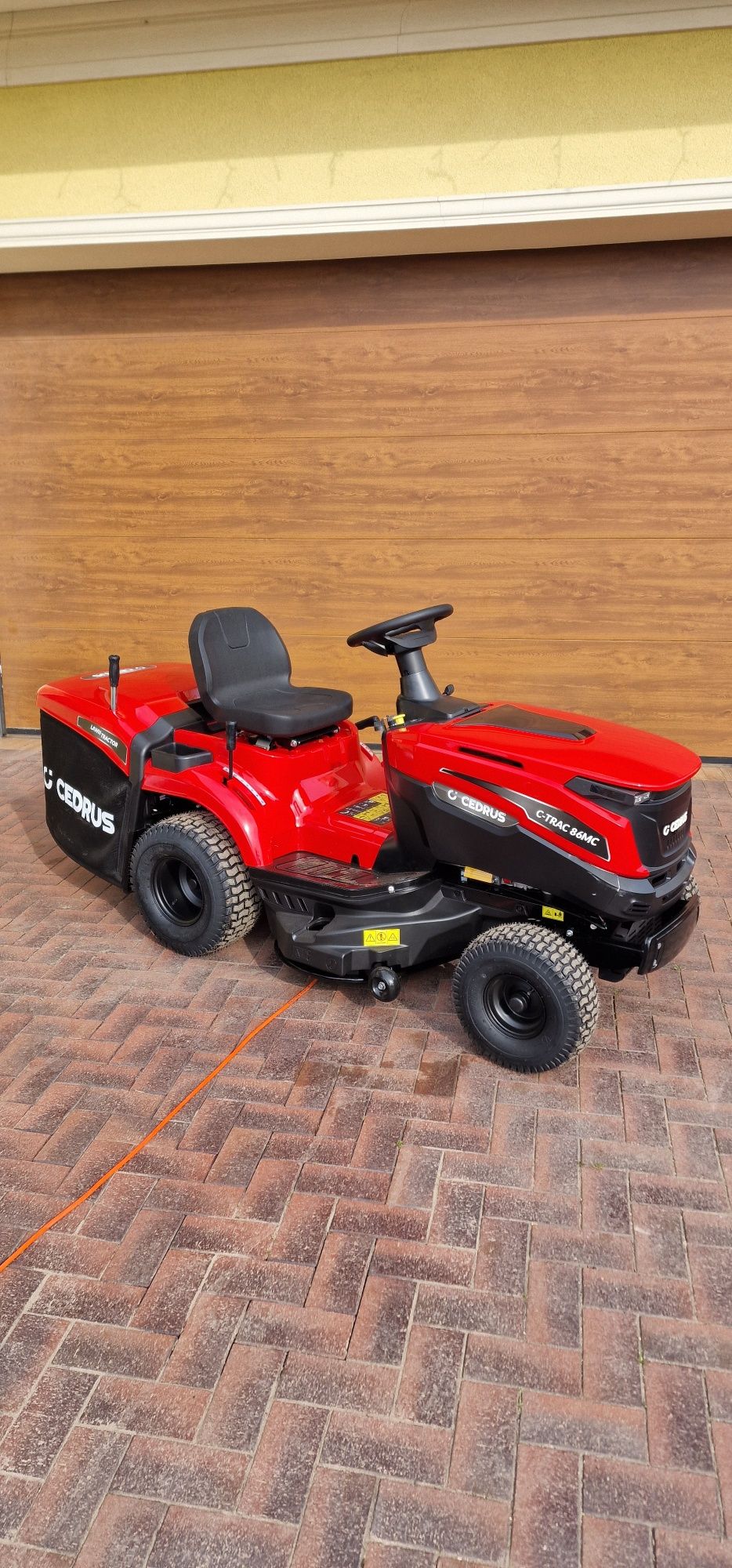 Nowy !!! Traktorek cedrus c-track 86mc kosiarka (husqvarna stihl solo)