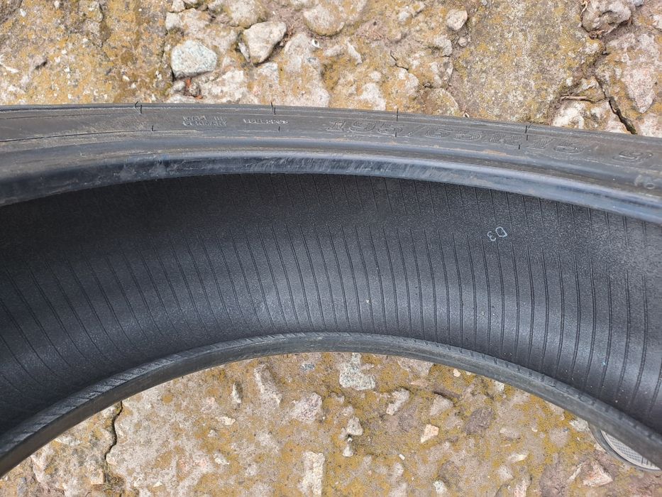 Продам шину DUNLOP