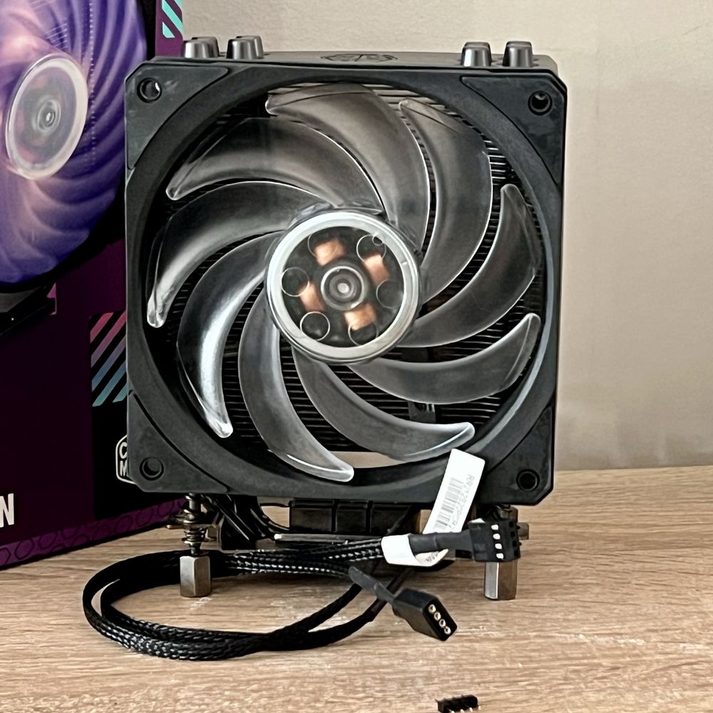 Master Cooler Hyper 212 RGB Black Edition