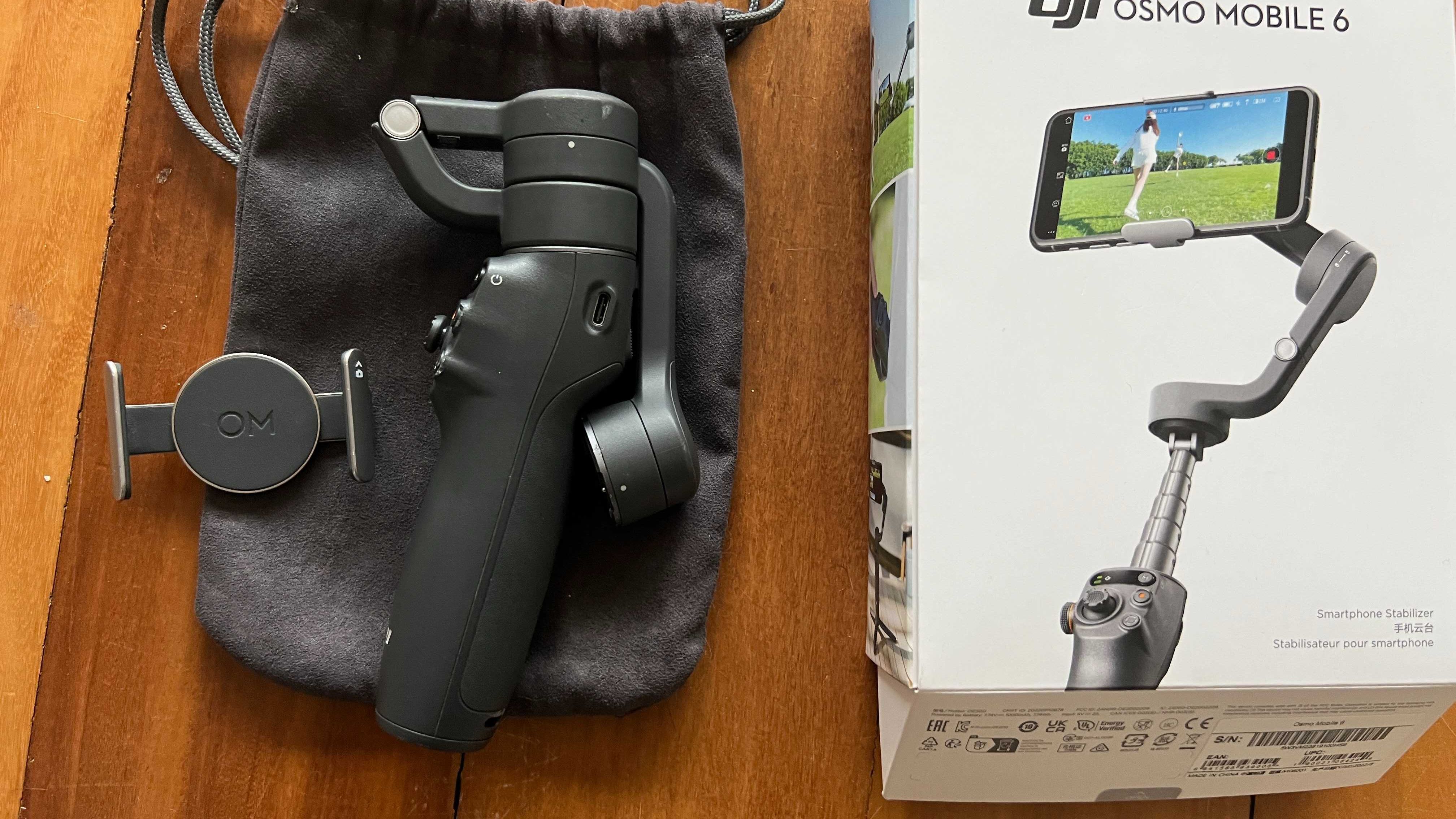 DJI OSMO Mobile 6 - gimbal para smartphone