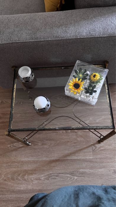 Mesinha vintage de centro/apoio