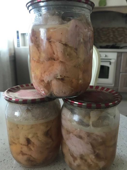 Тушонка домашня з індички власного виробництва