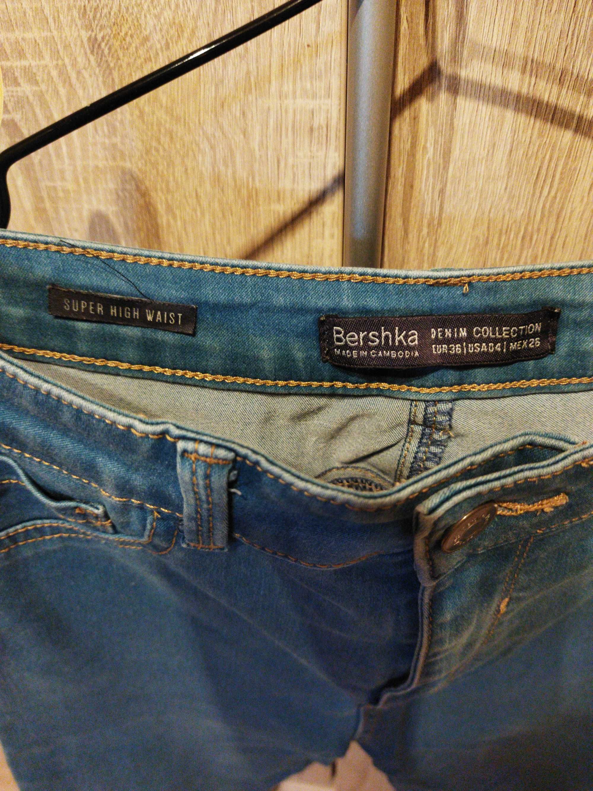 Wyprzedaż szafy Spodnie jeansowe Bershka rozmiar 36