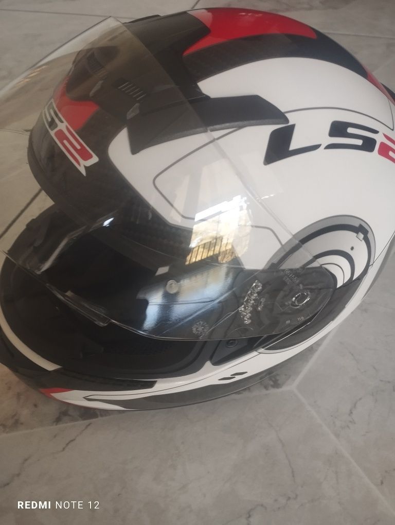 Kask motocyklowy nowy w rozmiarze XXL