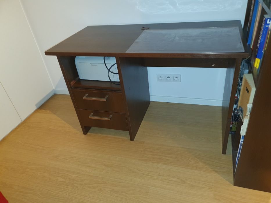 Biurko wykonane na zamówienie 120×60×75