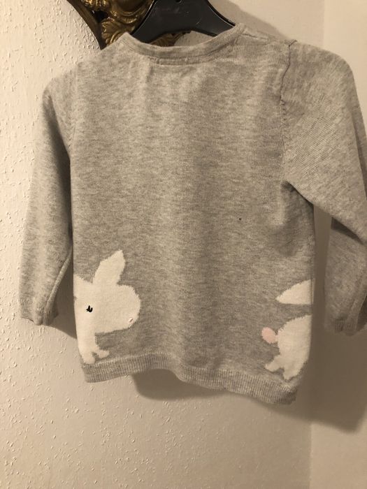 Sweterek H&M z aplikacją stan idealny