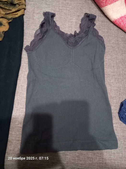 Жіночі речі 46 розміру безкоштовно