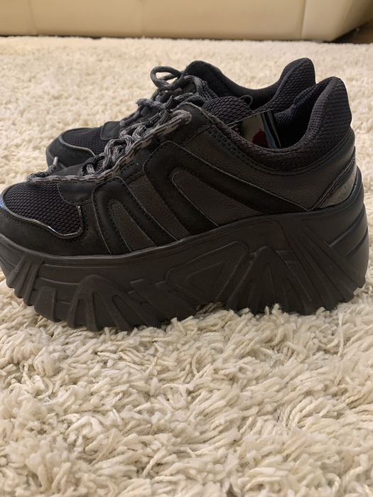 Высокие черные кроссовки Bershka, р.37, стелька 24 см