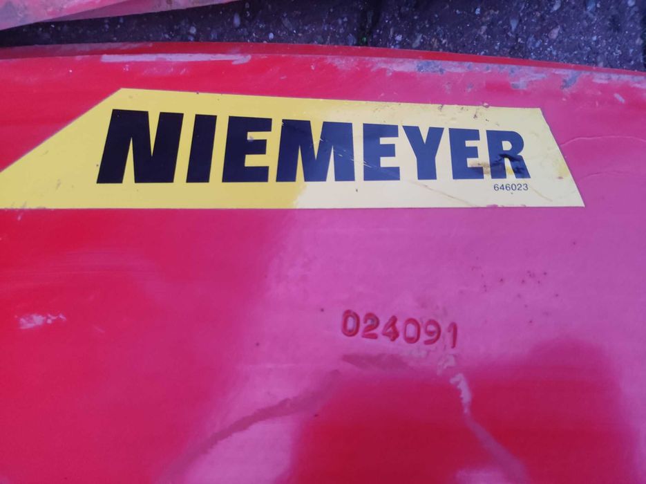 Pług Niemeyer oryginalne części, odkładnica, płoza, pierś odkładnicy