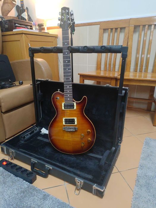 line 6 variax jtv 59 james tyler guitarra