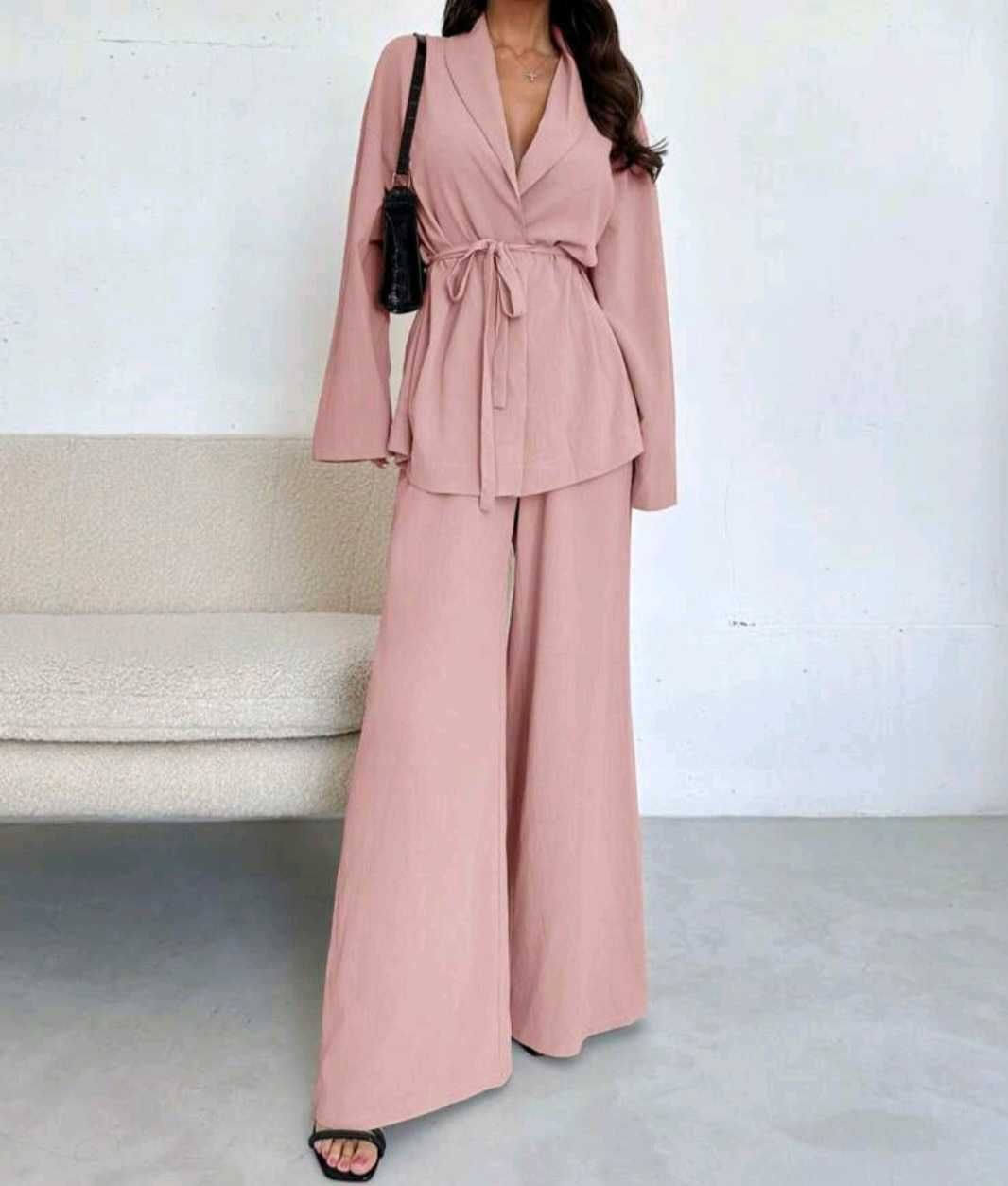 Conjunto quimono e pantalona tipo Zara