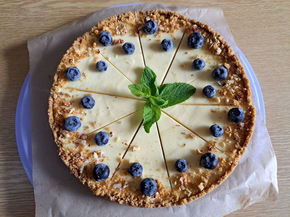 Торт на замовлення Чізкейк, Спартак, Горіховий