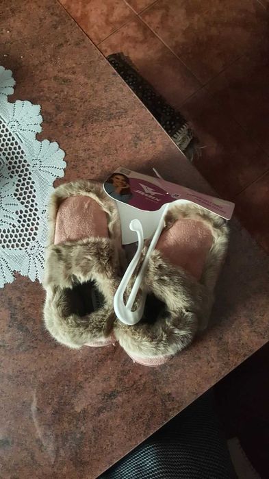 Тапки тапочки  капці дитячі Jomix Нові теплі капці Розмір 35 -22 см