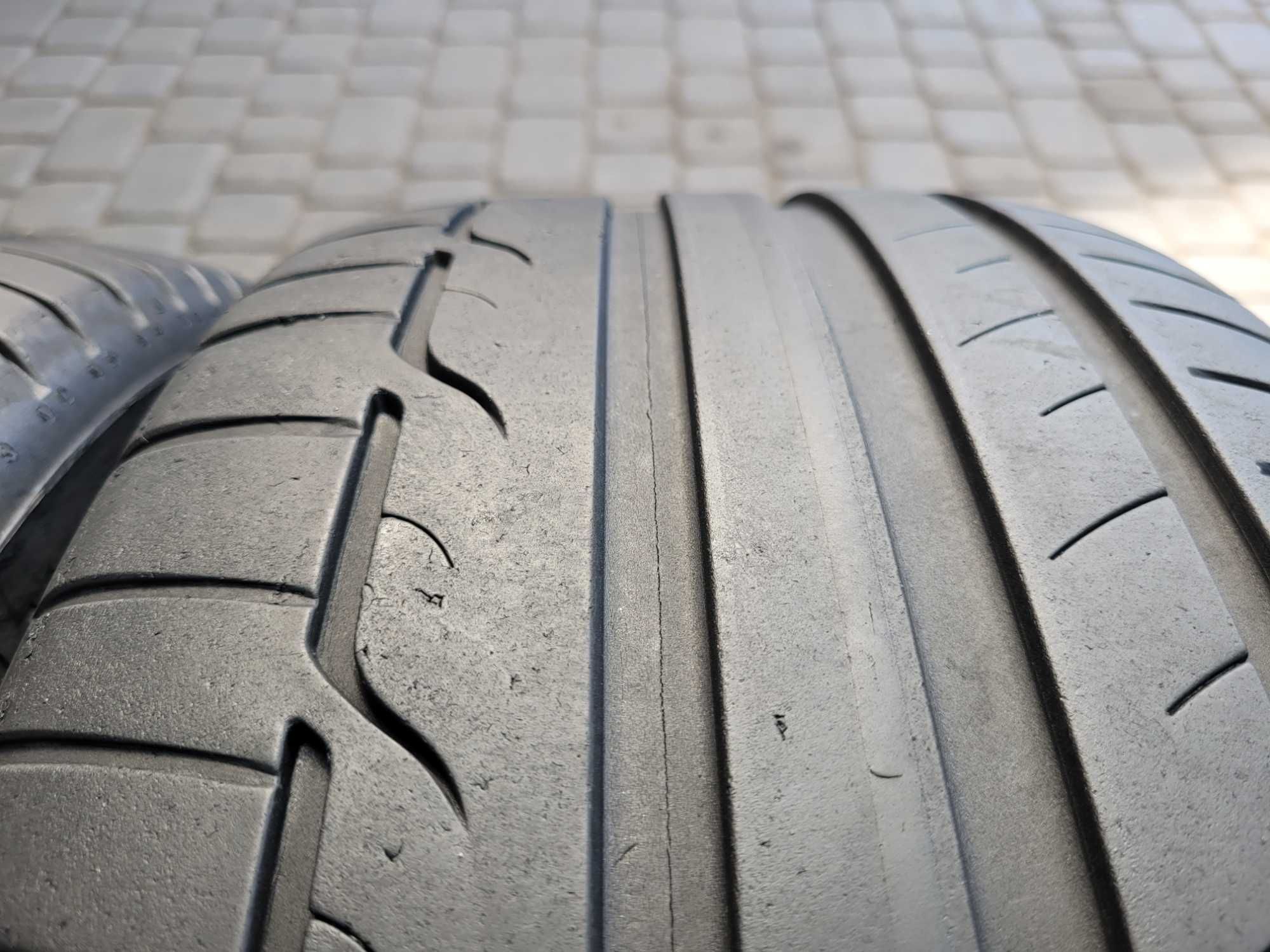 245 /35  R 19    Dunlop