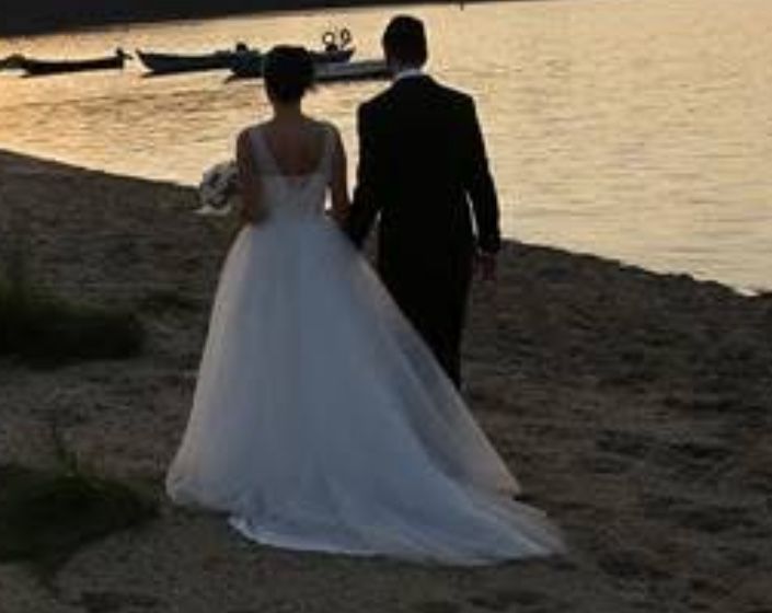 Vestido noiva branco com brilhantes S