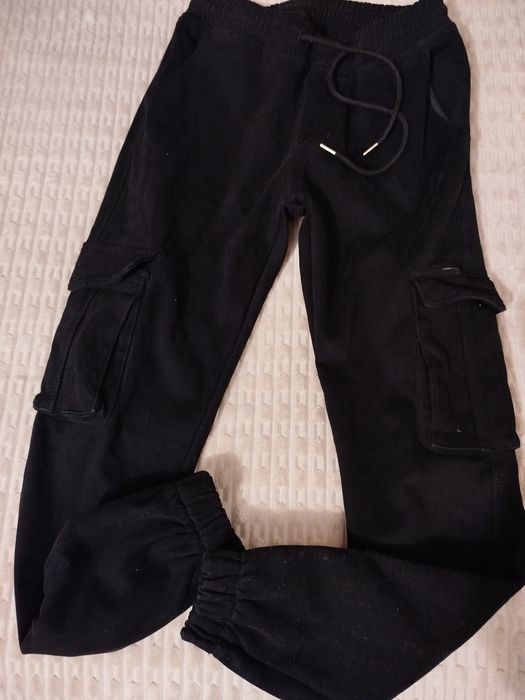 Продам штани на підлітка на флісі