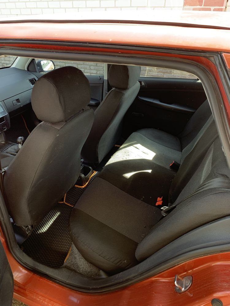 Продам Skoda Fabia 1.4