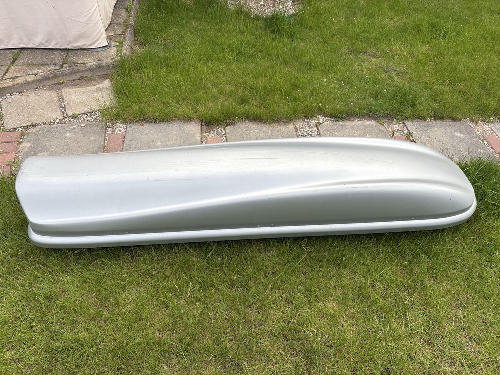 Box Thule srebrny