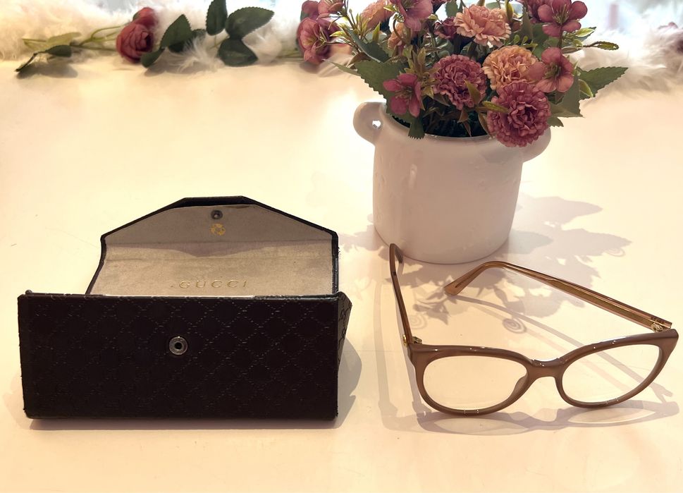 Óculos de leitura  como novos marca Gucci