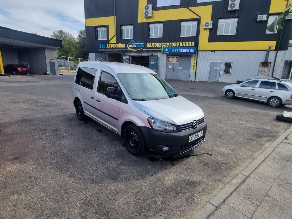 Продам VW CADDY  оригинальный пассажир декабрь 2010г.в.010ш