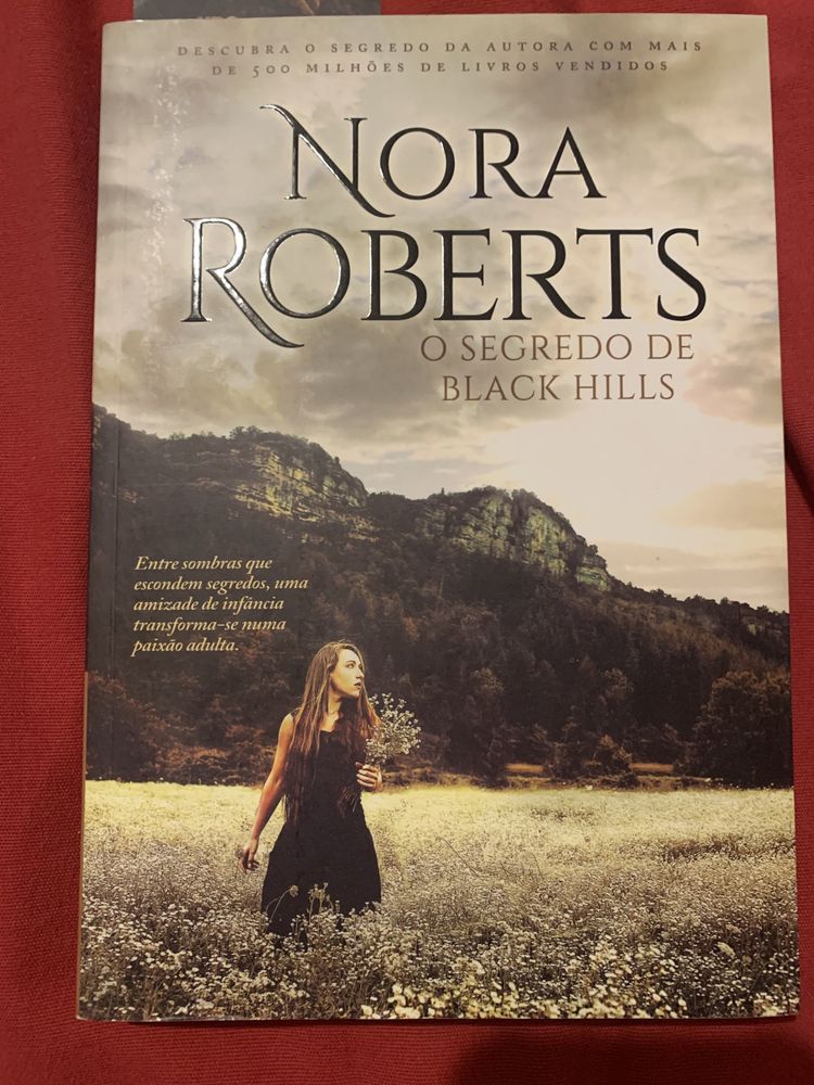 Livro O Segredo de Balck Hills, de Nora Roberts