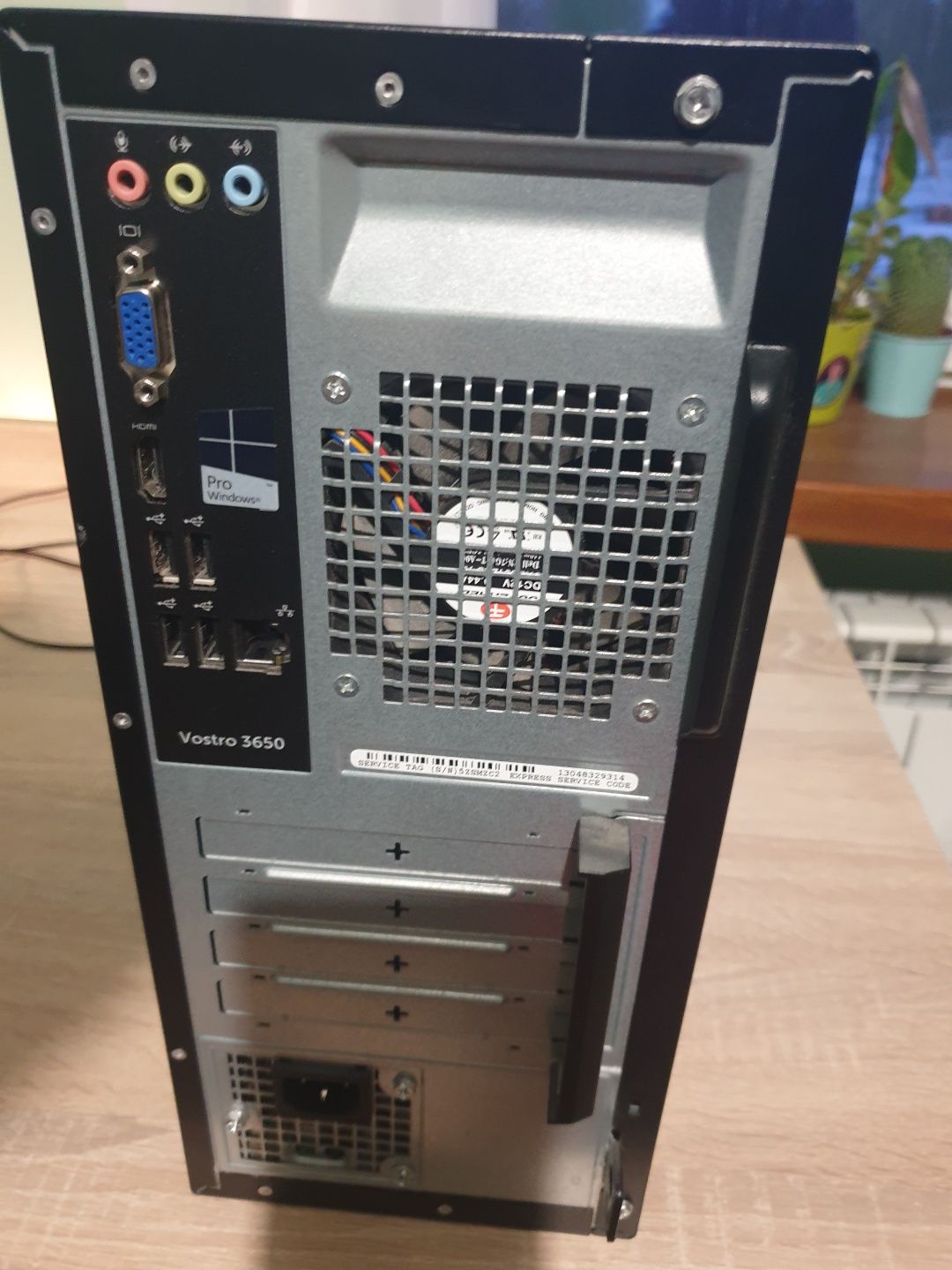 Dell Vostro 3650 Ssd I3 stan bdb