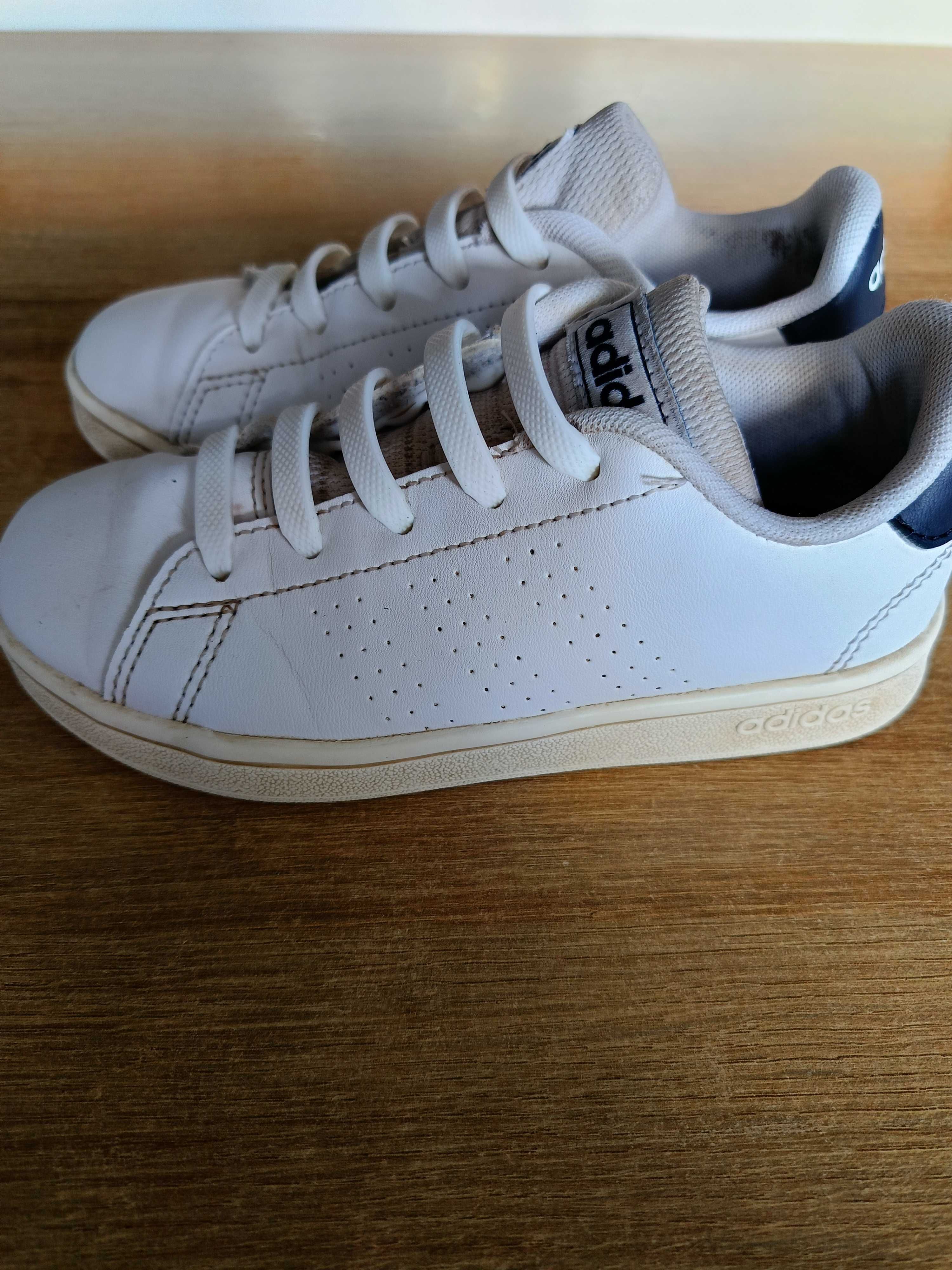 Buty sportowe Adidas chłopięce 29