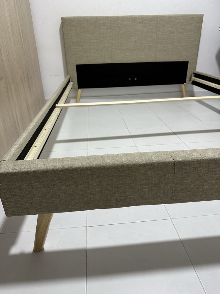 Estrutura de cama 140x190 NOVA!