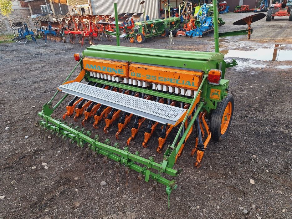 Siewnik zbożowy Amazone D8 Special 2,5m  nie hassia nordsten