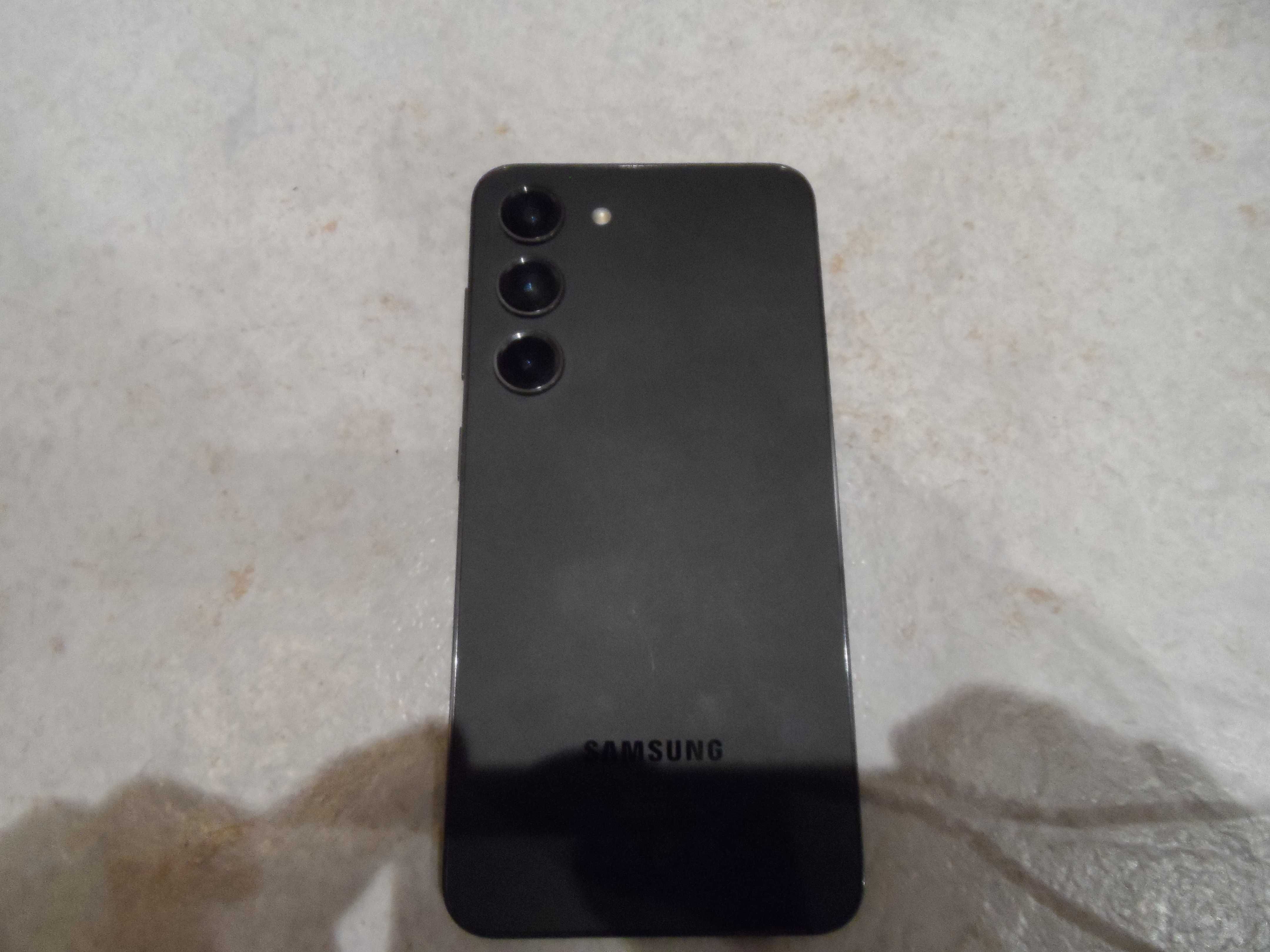 Samsung Galaxy S23  8/128 GB model SM-S911B/DS