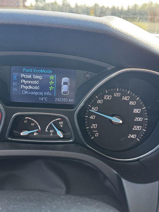 Pewne auto focus hatchback 1.6tdci 115km climatr navi Polecam