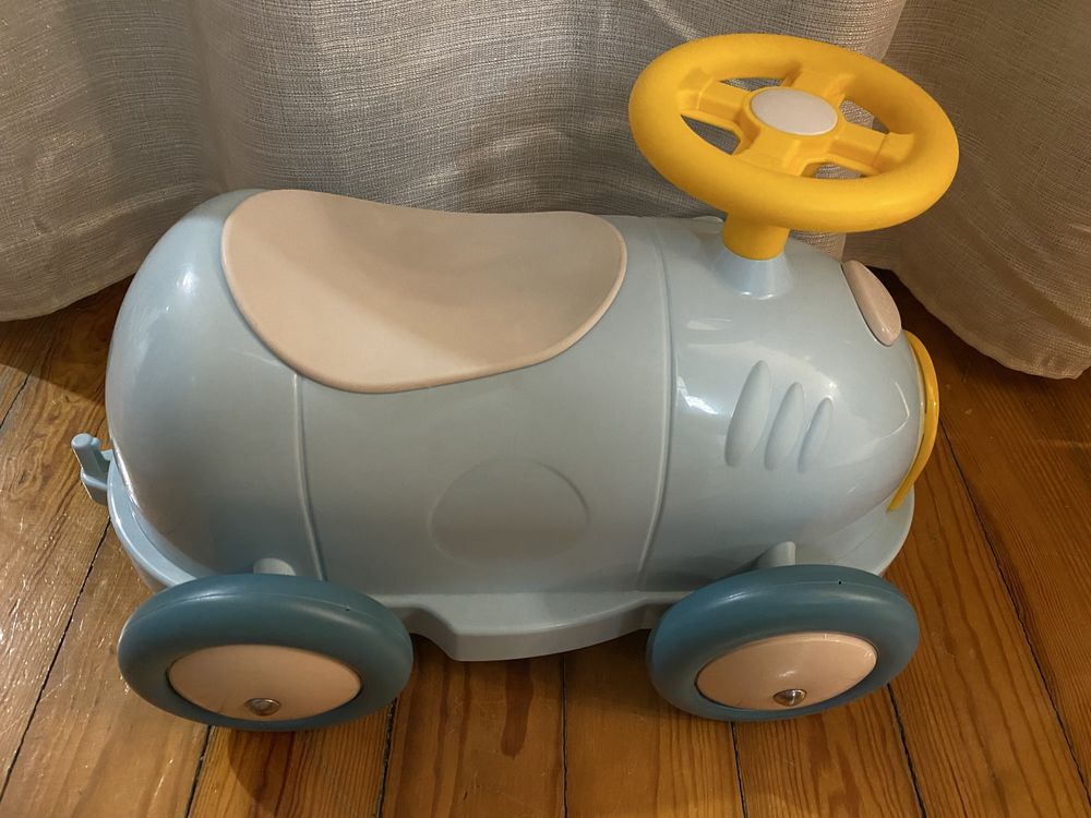 Carro de brincar