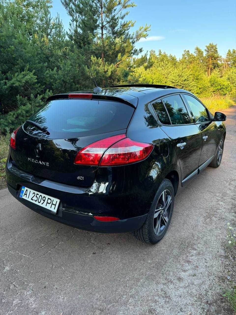 Renault Megane 2011 BOSE