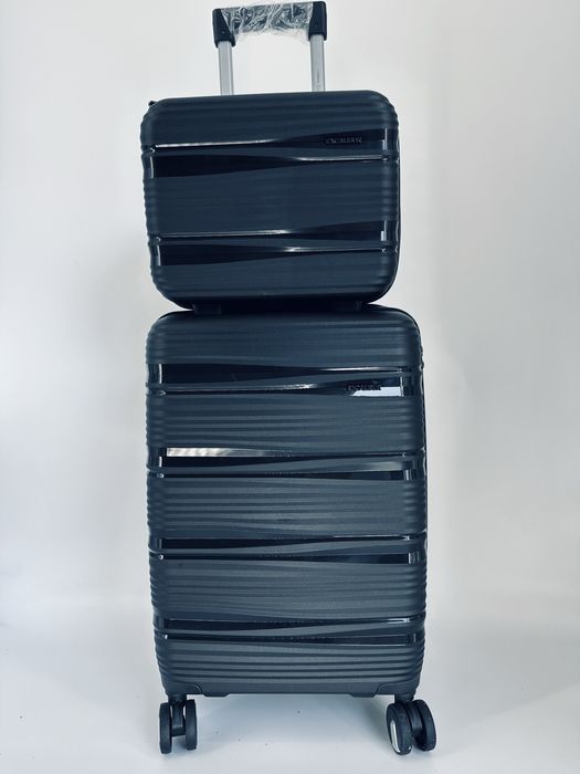 Zestaw walizka i kuferek policarbon/ walizki