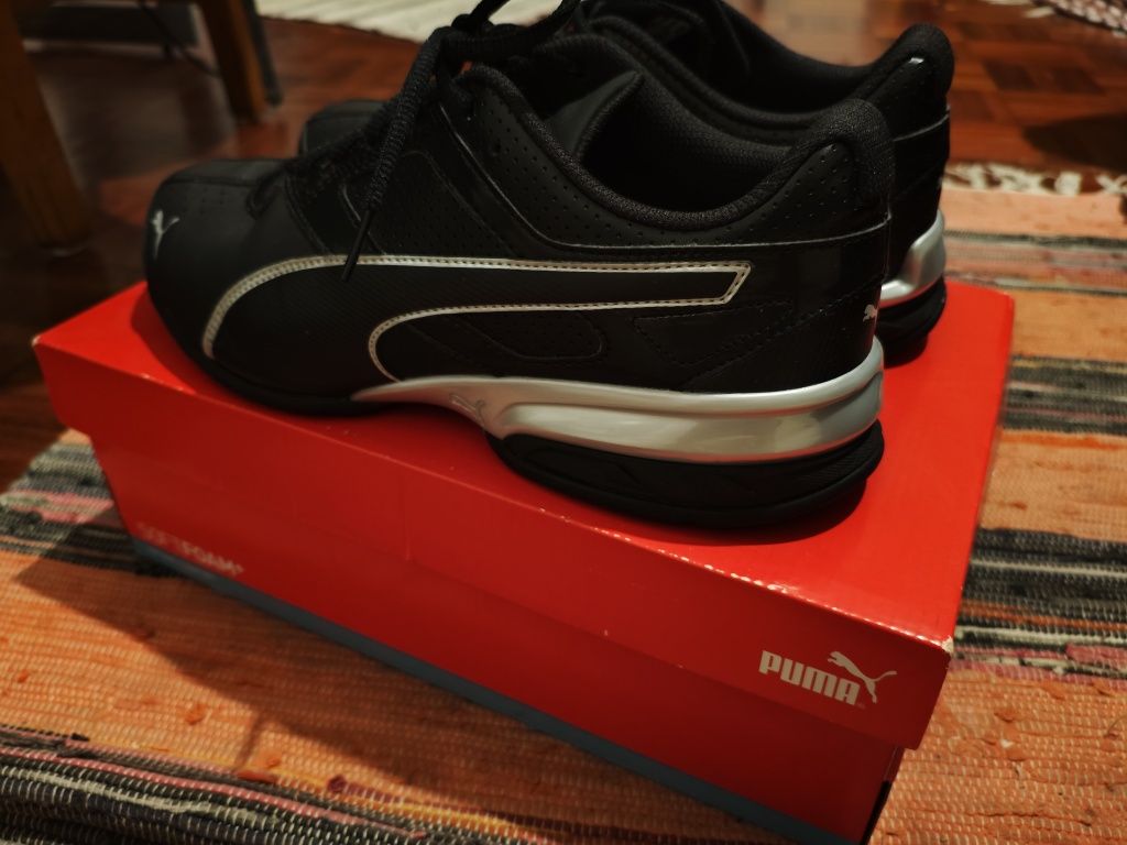 Sapatilhas Puma 43