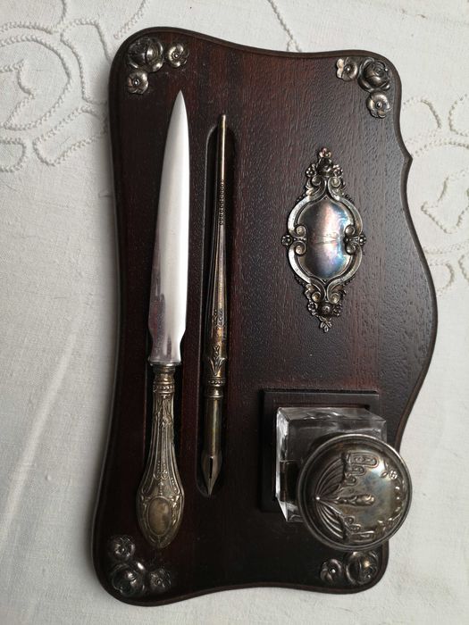 tinteiro de secretaria antigo