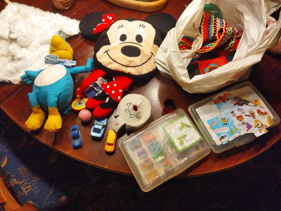 Oddam za darmo zabawki