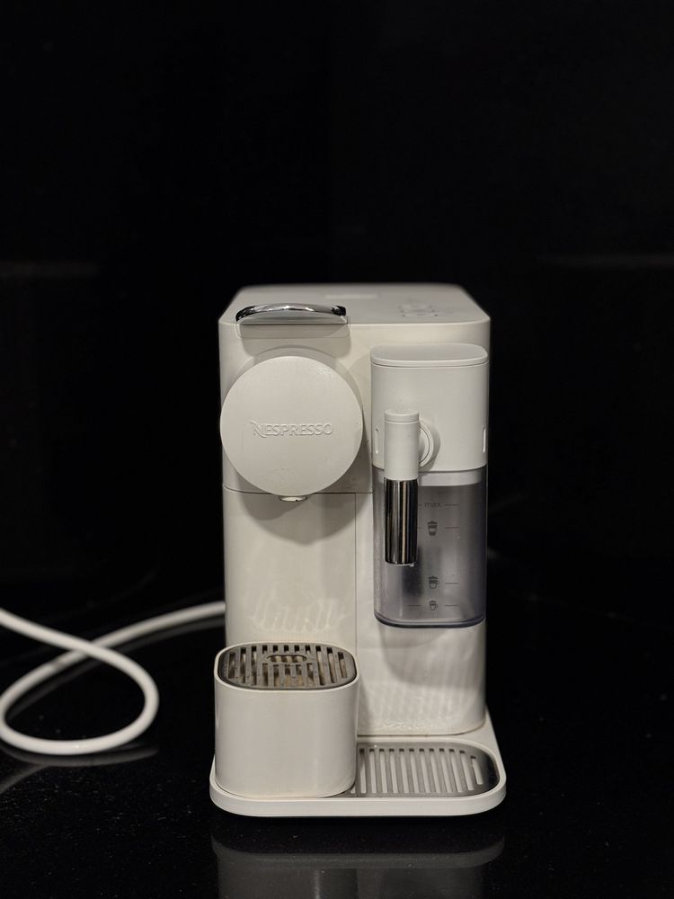 Maquina nespresso otimo estado