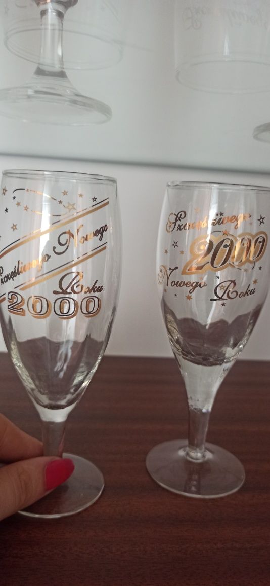 Kieliszki szampanówki Milenium 2000 r grawer grawerowane