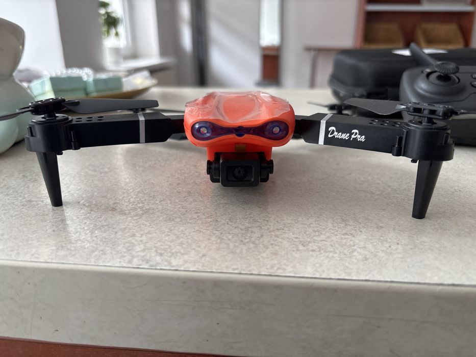 Dron z kamerą dla poczatkujacego