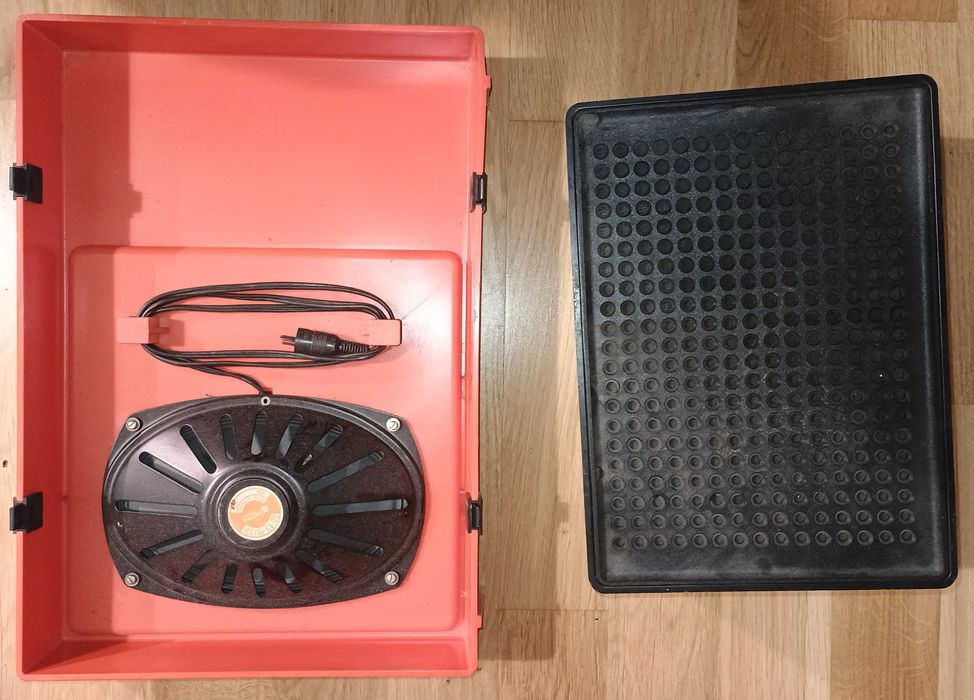 Gramofon PRL Unitra Fonica WG-510 w drewnianej obudowie  + GRATIS