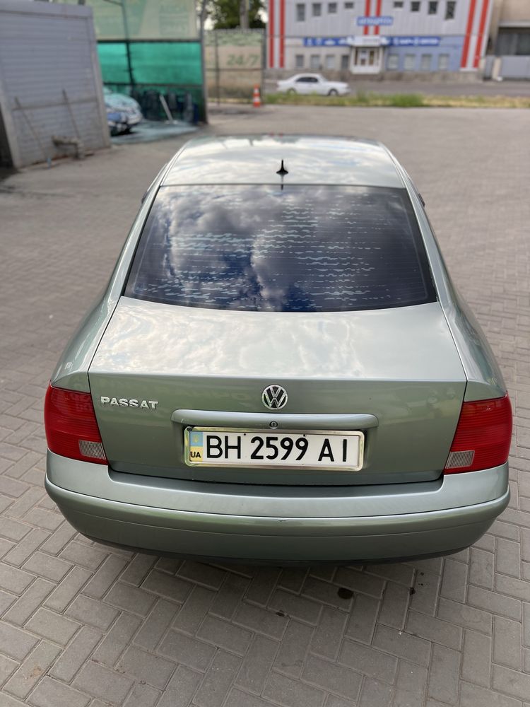Продам автомобіль wolksvagen passat b5 2.8 v6