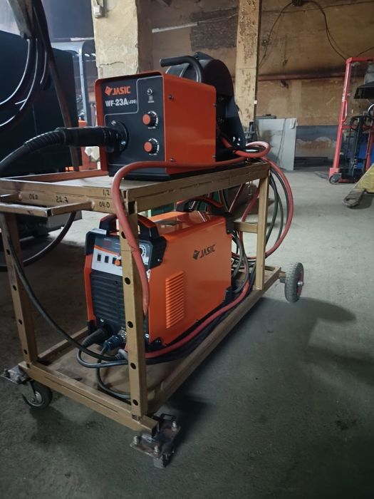 Зварювальний апарат Jasic