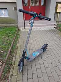 Hulajnoga elektryczna Motus Scooty 10 Lite