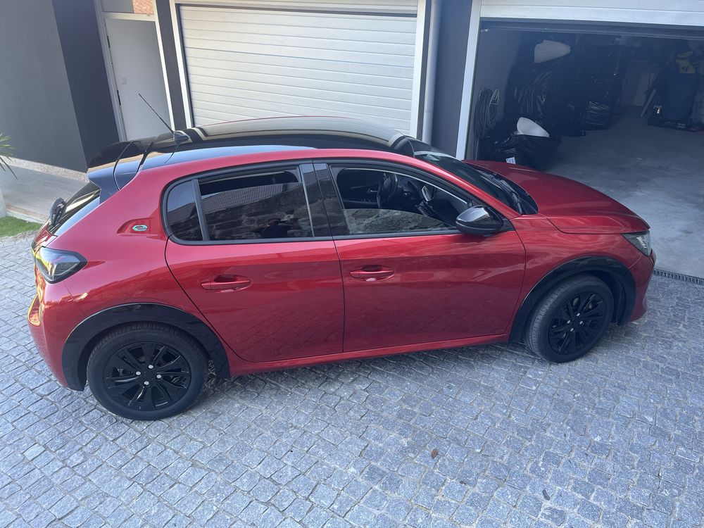 Peugeot 208 eletrico