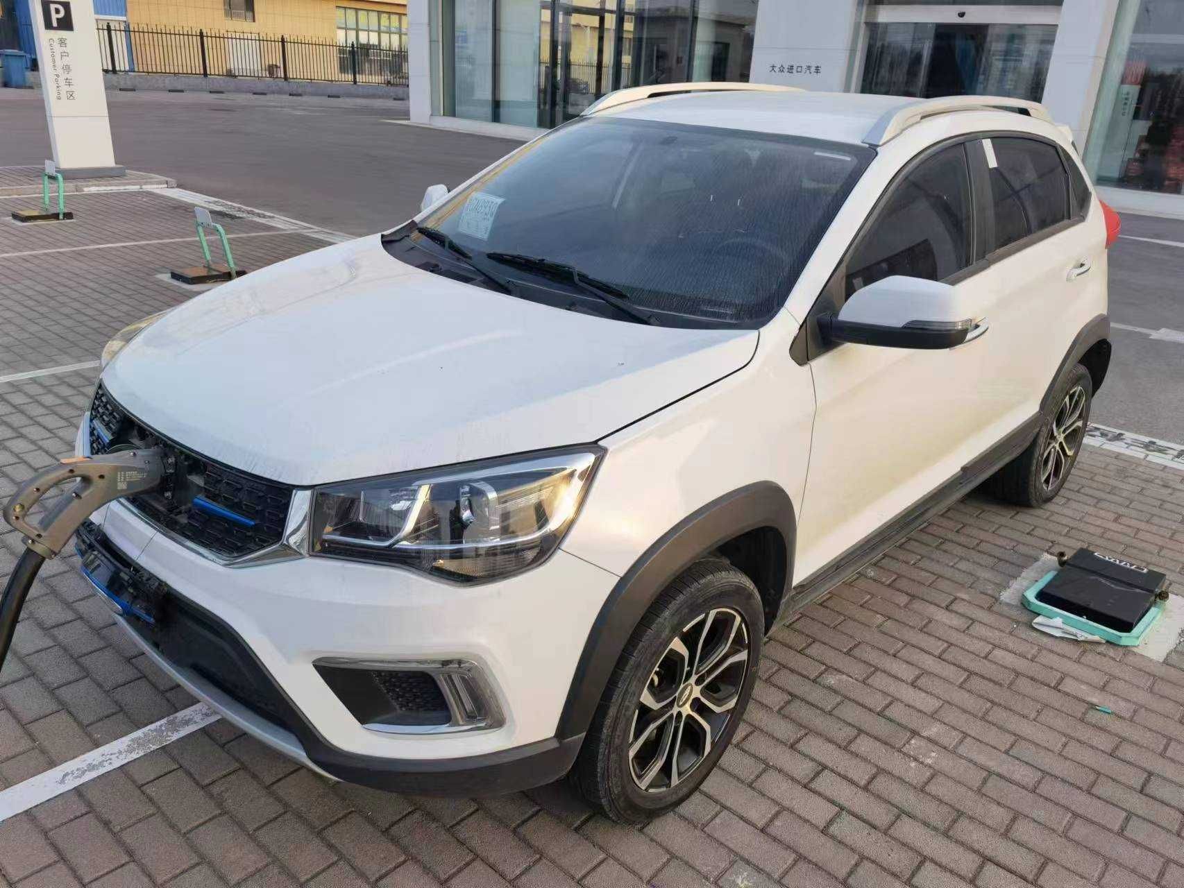 Электромобиль Chery Tiggo 3xe 400 км