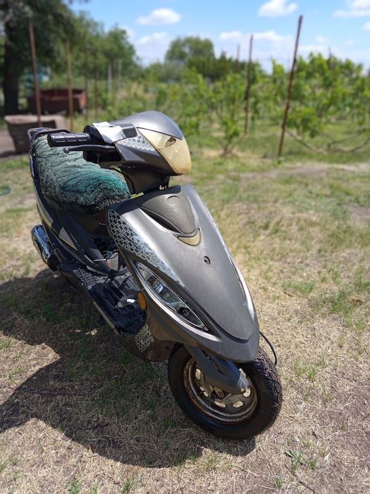 Продам скутер 80 куб