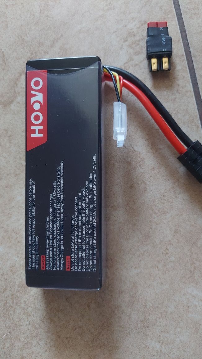 Bateria akumulator 2s  7,4v 6200 mah , prąd rozładowania 80C.